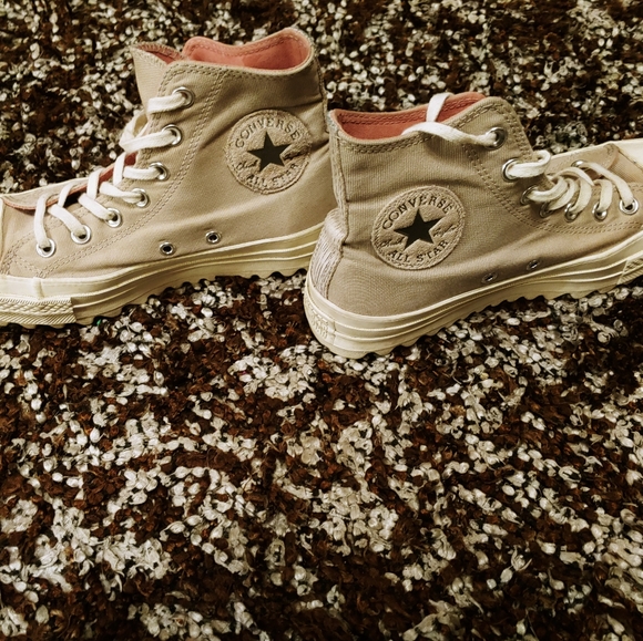 Converse - Picture 4 of 7